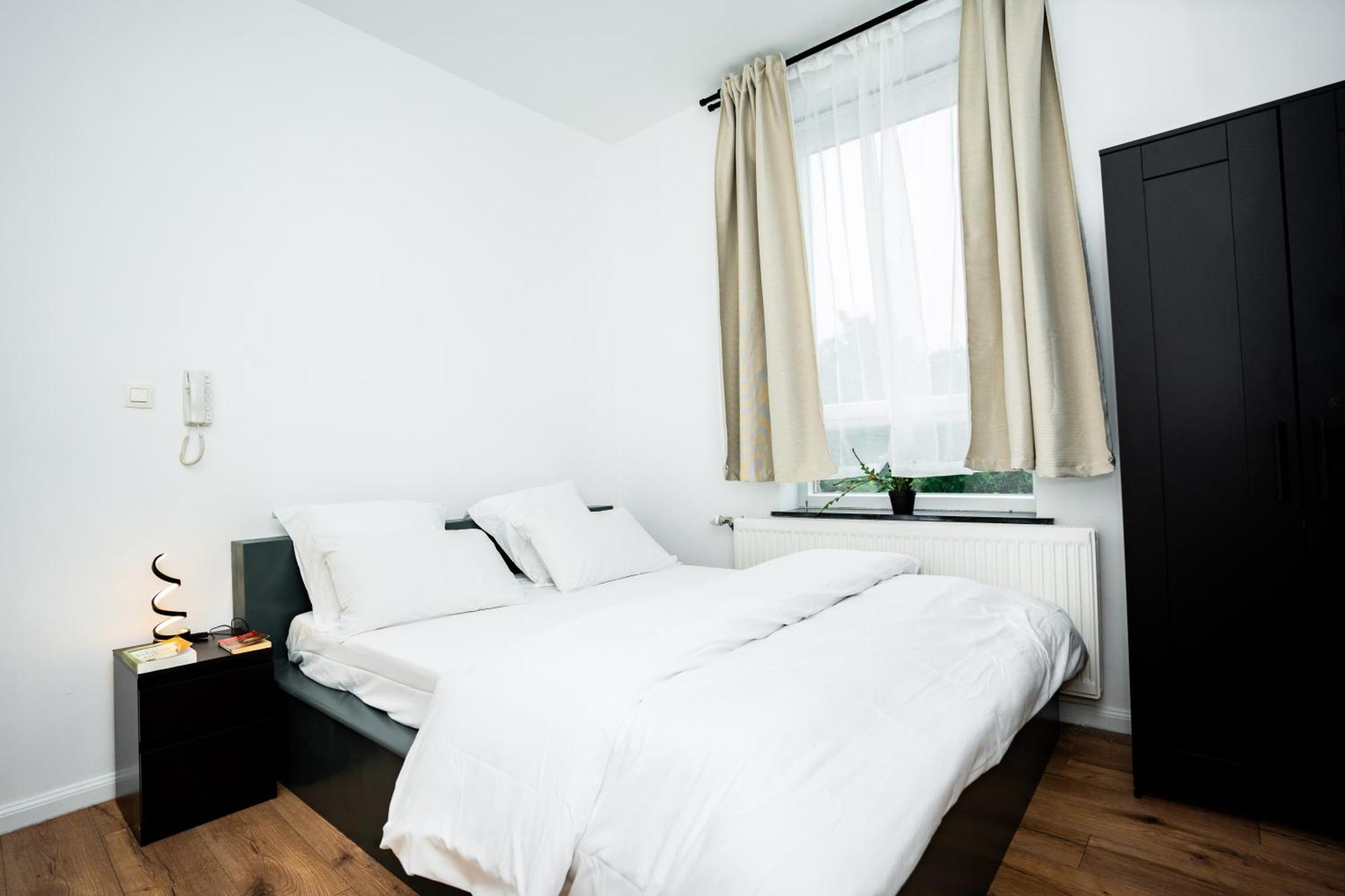 Chambre R1 Avec Salle De Bain Partagee Pres De L'Hopital De La Citadelle A 리에주 외부 사진